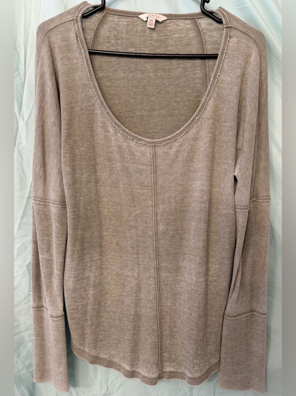 Lucky Brand Lightweight Long Sleeve Scoop Neck Top in Taupe